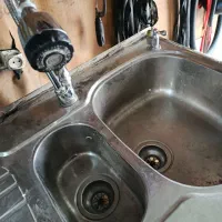 سینگ|آب‌چکان و نظم‌دهنده ظروف|تهران, والفجر (افسریه)|دیوار