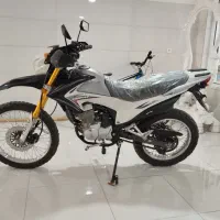 تریل پرواز 200