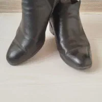 کفش چرمی زنانه