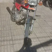 موتورهندا 125مدل ۸۴