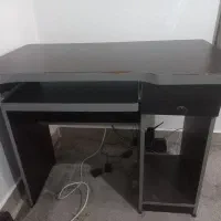 میز کامپیوتر