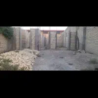 زمین نیمه ساخت ۳۰۷ متری