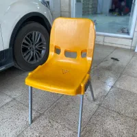 صندلی اداری تمیز