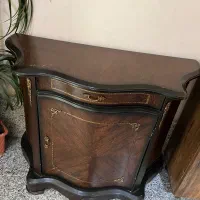 کنسول درب و کشو دار