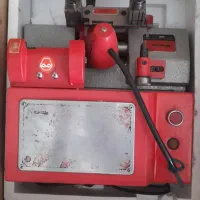 دستگاه کلیدسازی مدرن کم کار|ابزارآلات|فلاورجان, |دیوار