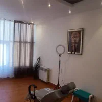 اجاره ۱۰۰ متر اداری نبش ۳راه تهران