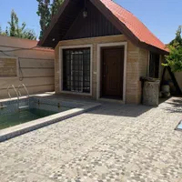 ۳۵۰متر ویلا با آب برق گاز باغدشت شهریار