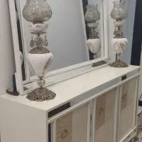 کنسول و میز تلویزیون با شمعدان