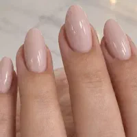 کاشت ناخن