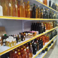 دفتردار خانم مسلط به امور اداری و حسابداری