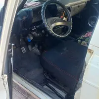 پیکان وانت ۸۴