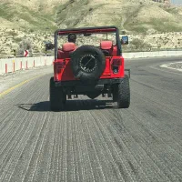 اجاره جیپ قرمز روزانه