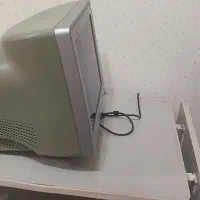 مانیتور کامپیوتر سالم سالم