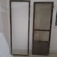درب فلزی به همراه چهار چوب آن