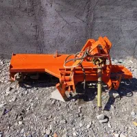 تیلر سی و شش تیغ در حد نو