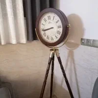 ساعت ایستاده
