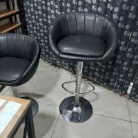 ۳ عدد صندلی سالم و تمیز و نو