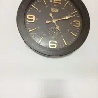 ساعت دیواری