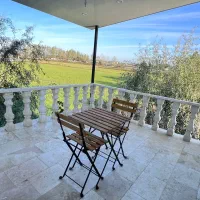 نیم پیلوت مبله و روفدار