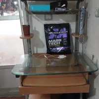 میزکامپیوترقیمت مناسب تمیز.