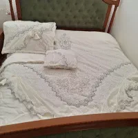 رو تختی سفید کامل نو و سالم و جدید عروس