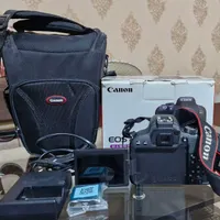 دوربین کنون 800d