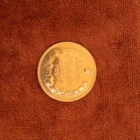 تعدادی سکه قدیمی نقره