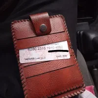 یه کیف با مدارک