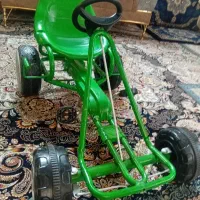 ماشین چهارچرخ