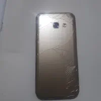 سامسونک A3 ضربه خورده