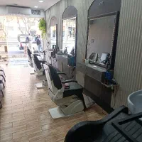 همکار ارایشگر مردانه