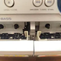 ضبط آیوا اصل ژاپن با کنترل فابریک و تعدادی کاست|سیستم صوتی خانگی|تهران, تهرانپارس غربی|دیوار