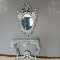 آیینه و کنسول