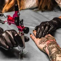 آموزش و انجام تاتو بدن حرفه ای و ۰تا۱۰۰ برازجان