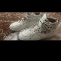 فروش تعدادی کفش خارجی در حد کاملا نو