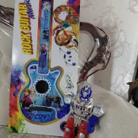 گیتار  و آدم اهنی