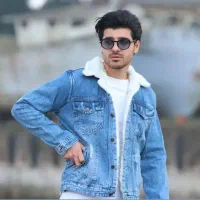 فروش ویژه کاپشن و پافر و کت لی|لباس|کاشان, میدان کهنه|دیوار