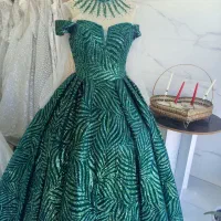 اجاره لباس رنگی 50در صد تخفیف