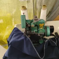 سردوز پروانه به همراه میز