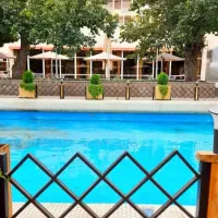 پذیرش نیروی اقا|استخدام خدمات فروشگاه و رستوران|دوگنبدان, |دیوار