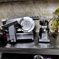 یخچال تاپینگ،برگرزن، اسلایسر،یخچال دودرب،میز استیل|کافی‌شاپ و رستوران|قم, زنبیل آباد|دیوار
