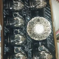 سرویس چای خوری و فنجان نعلبکی دسته دار نو و سالم