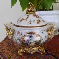 شکلات خوری چینی