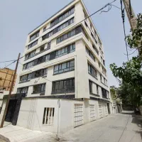اپارتمان ۱۵۵ متری سنددار