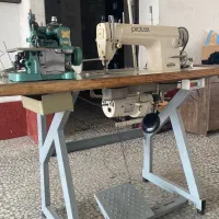 چرخ خیاطی صنعتی ب همراه میز کار و سردوز