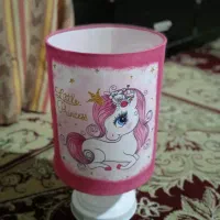 چراغ خواب یا آباژور کودک