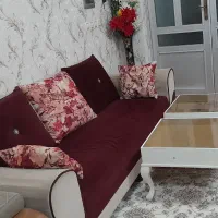 مبل سه نفره با دوتا عسلی