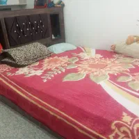 تختخواب دونفره همراه باتشک رویال فنری