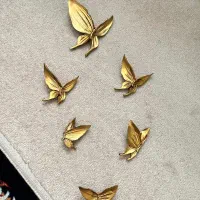 پروانه های دیواری