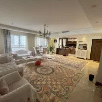 ظفر ۱۳۵ متری ۴ طبقه تک واحدی